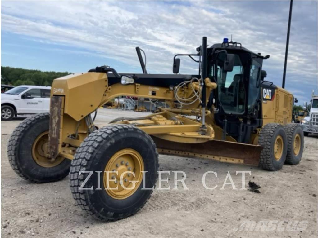 CAT 12M2 Greideri