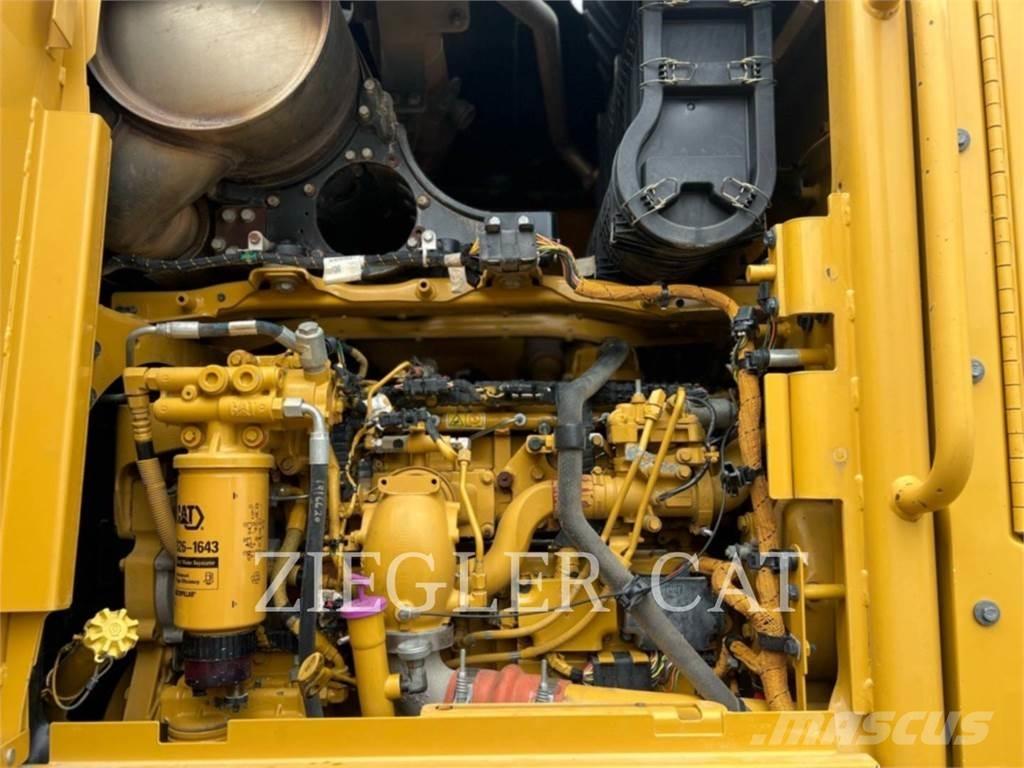CAT 12M2AWD Greideri