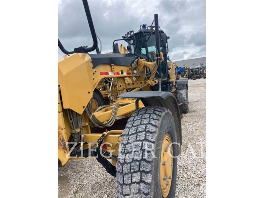 CAT 12M2AWD Greideri