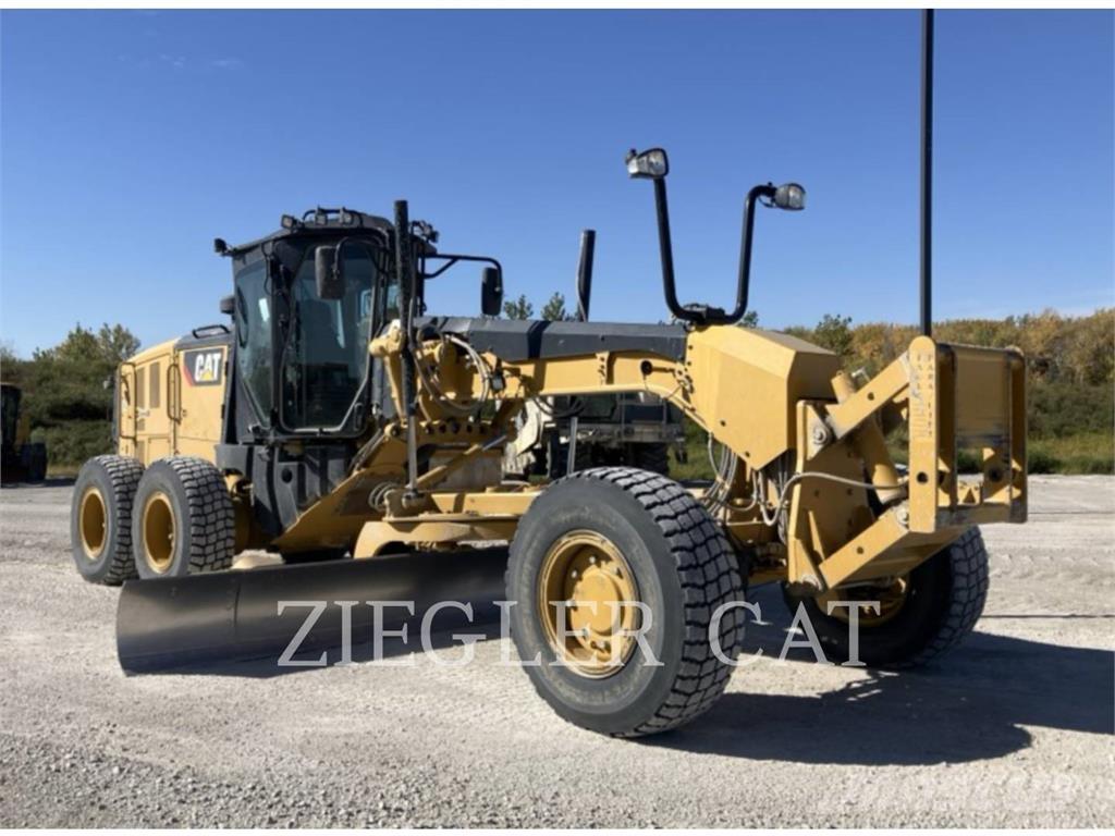 CAT 12M3AWD Greideri