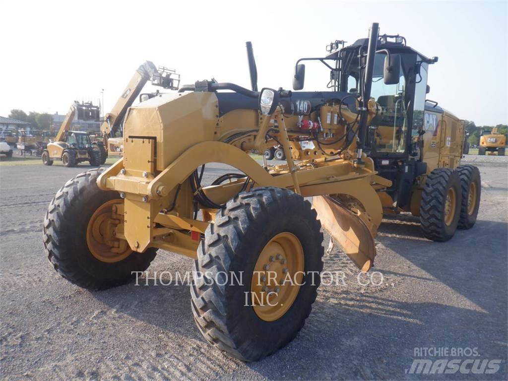 CAT 140 Greideri