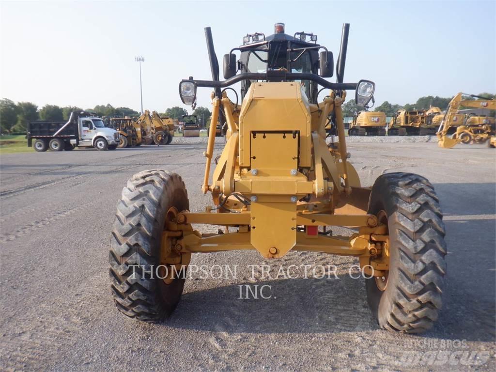 CAT 140 Greideri