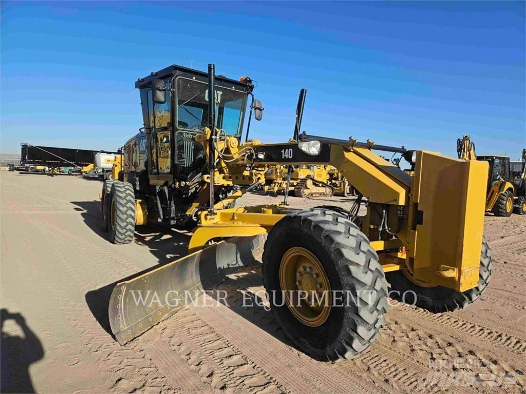 CAT 140 Greideri