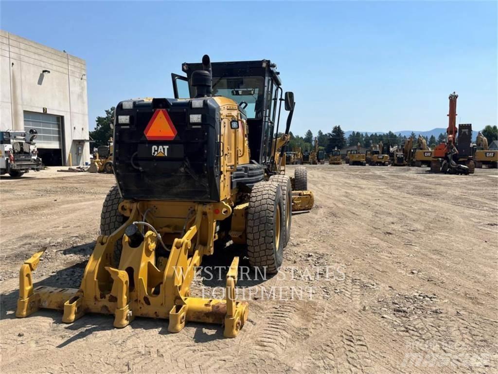 CAT 140 Greideri
