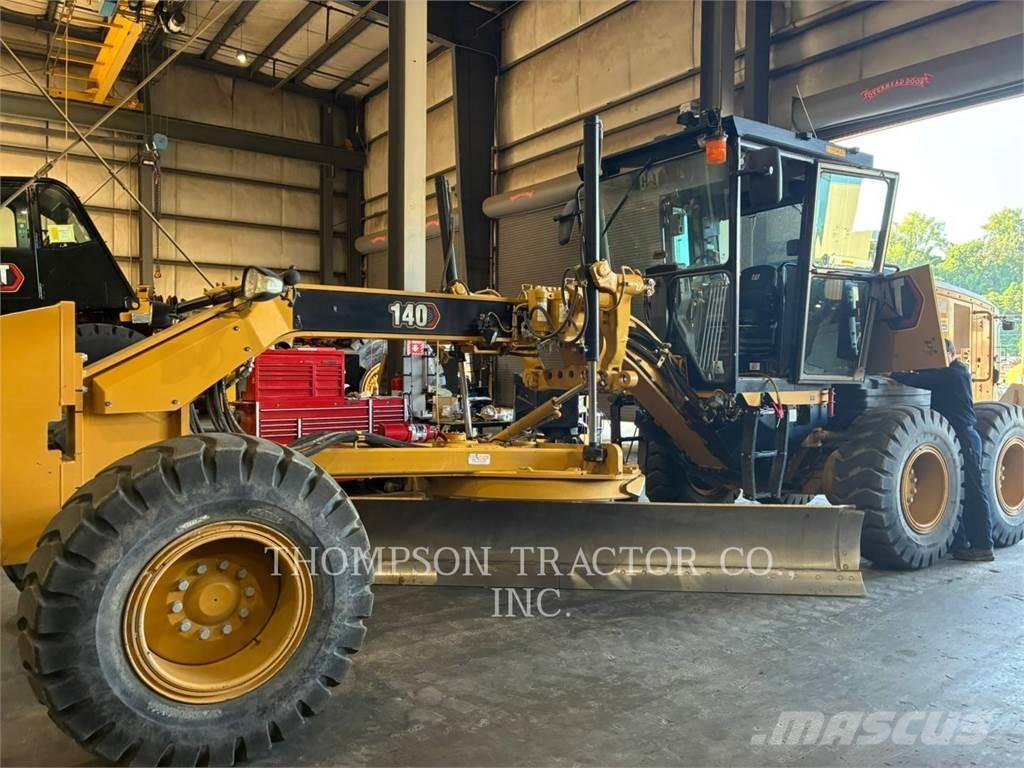 CAT 140 Greideri