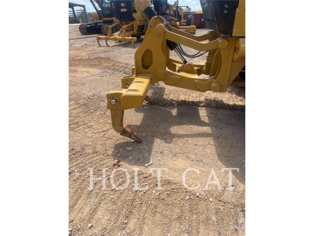 CAT 140 Greideri