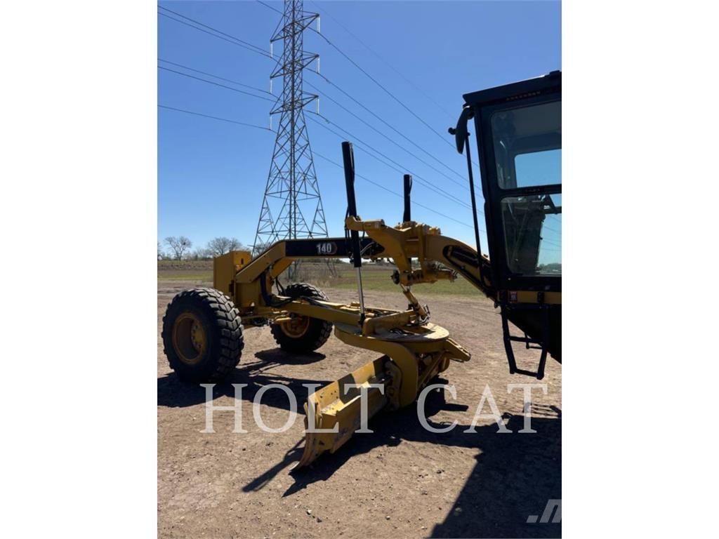 CAT 140 Greideri