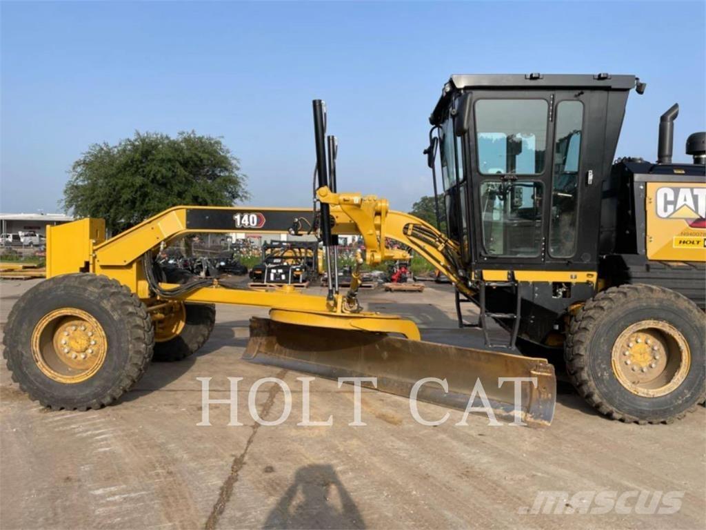 CAT 140 Greideri