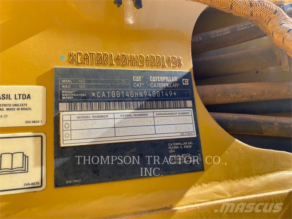 CAT 140 Greideri