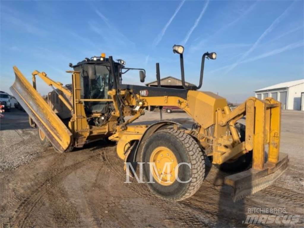 CAT 140-15AWD Greideri