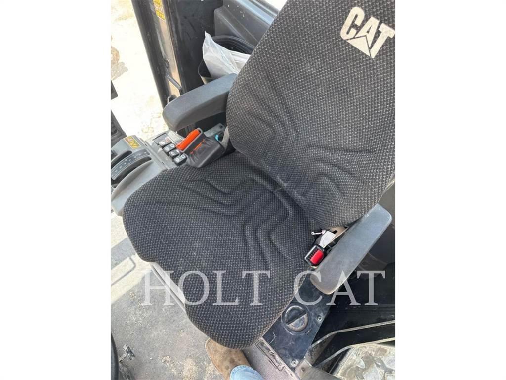 CAT 140 AWD Greideri