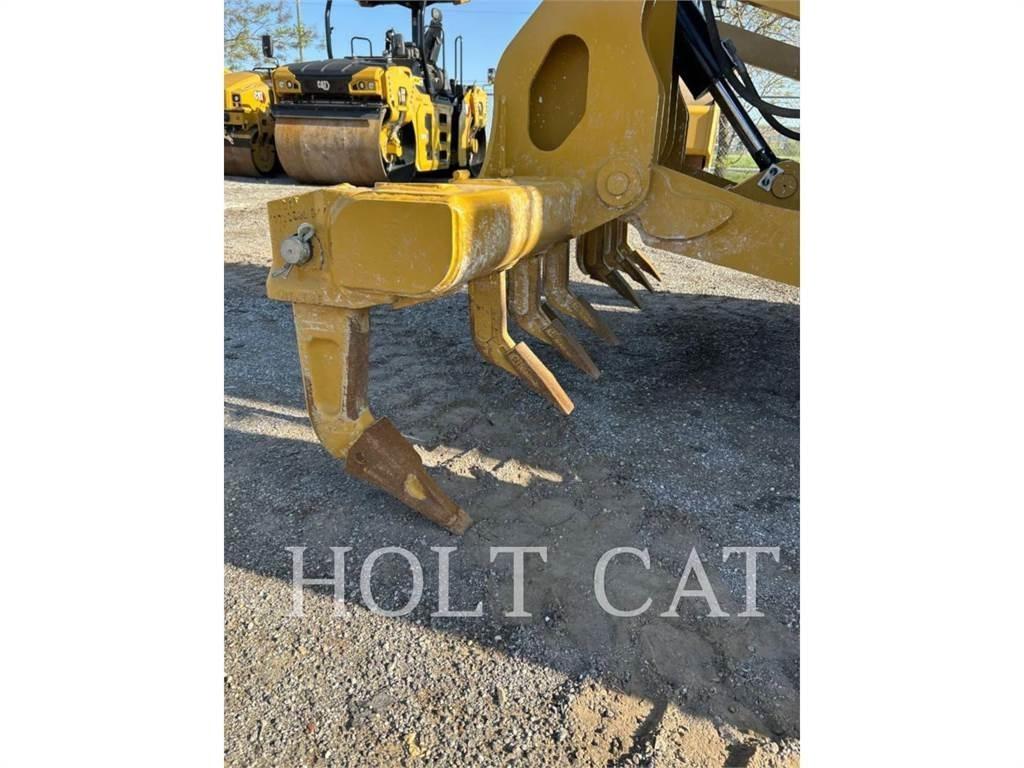 CAT 140 AWD Greideri