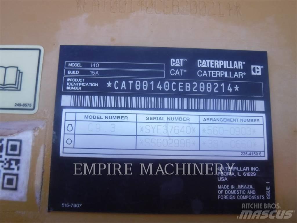 CAT 14015 Greideri