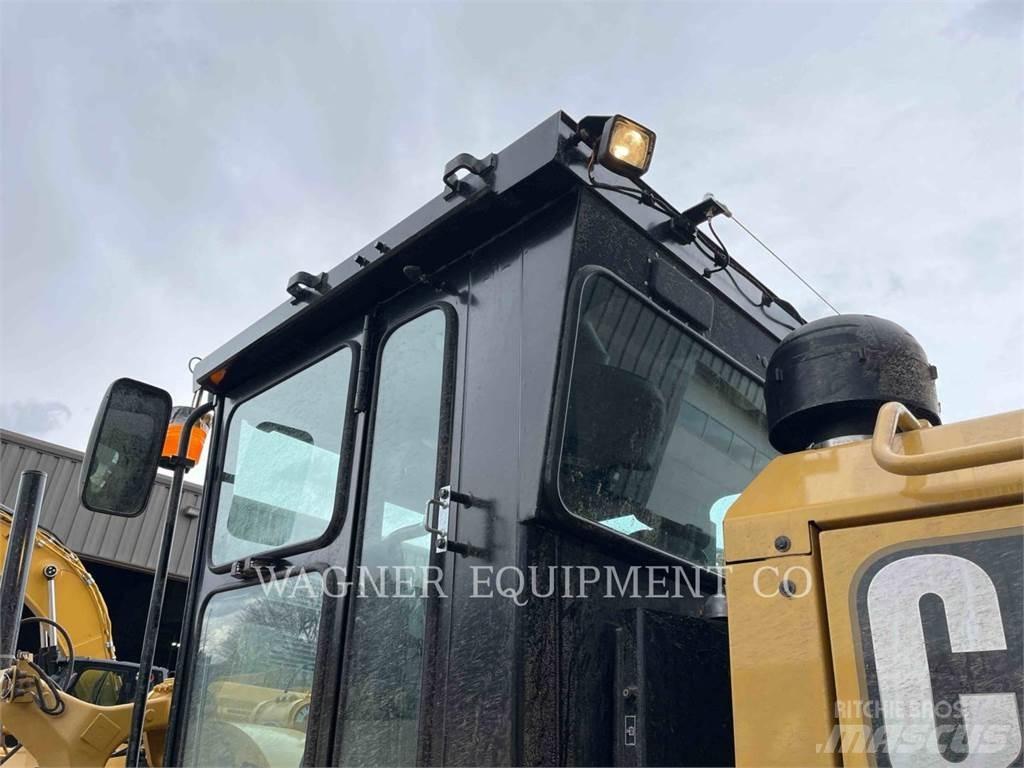 CAT 140GC Greideri