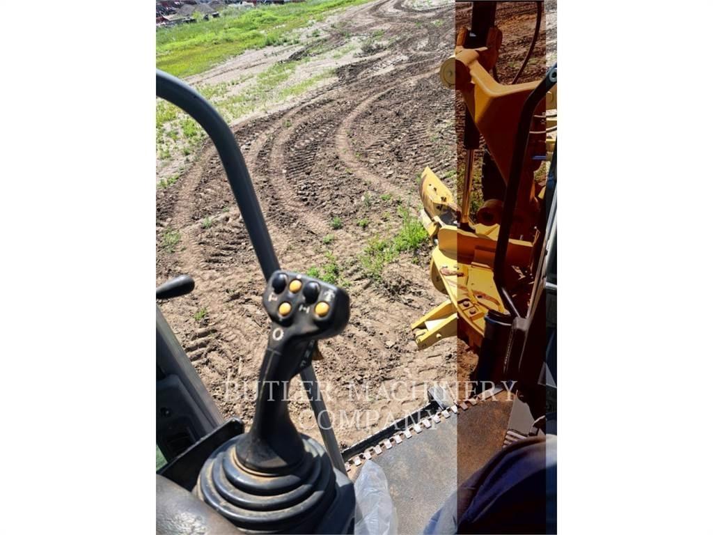 CAT 140M Greideri