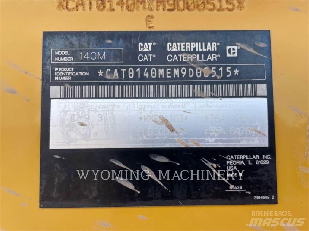 CAT 140M 2 Greideri