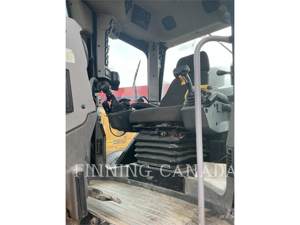 CAT 140M AWD Greideri