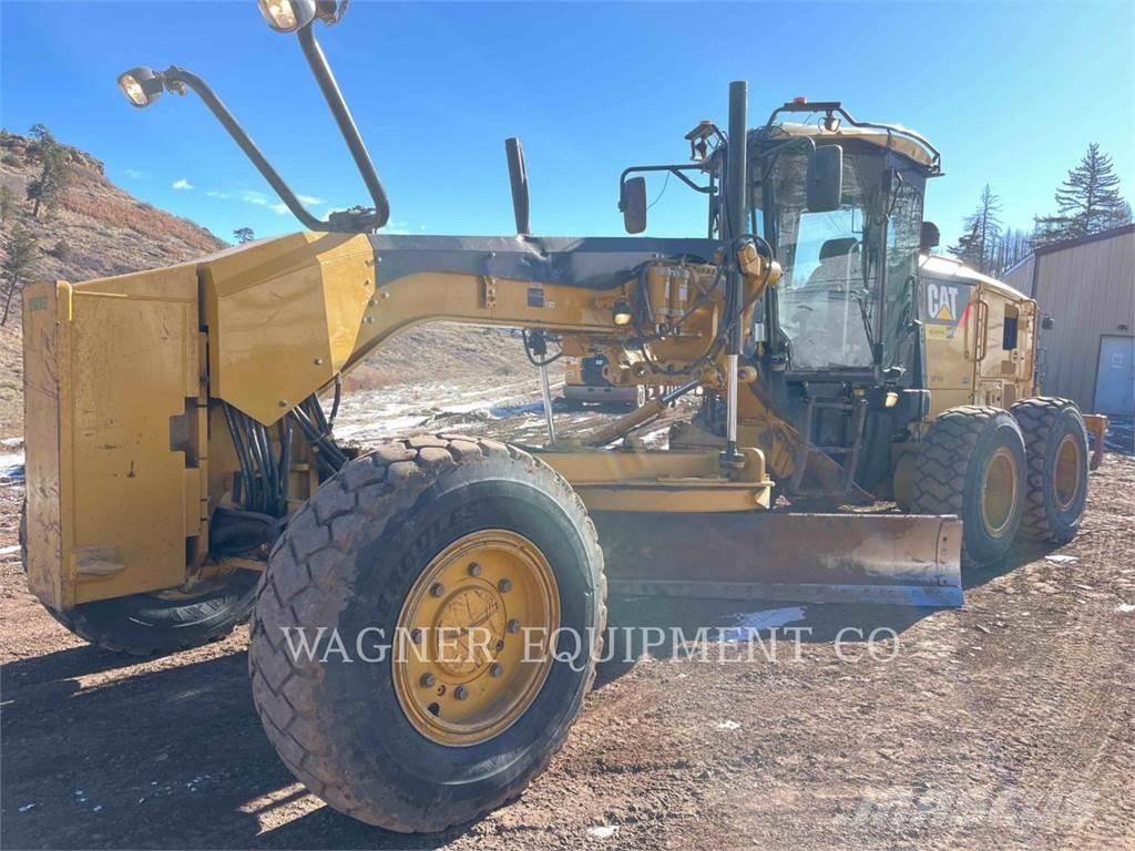 CAT 140M2 AWD Greideri