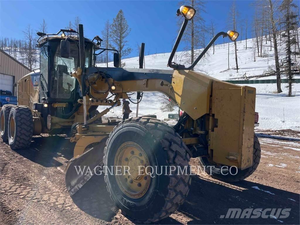 CAT 140M2 AWD Greideri