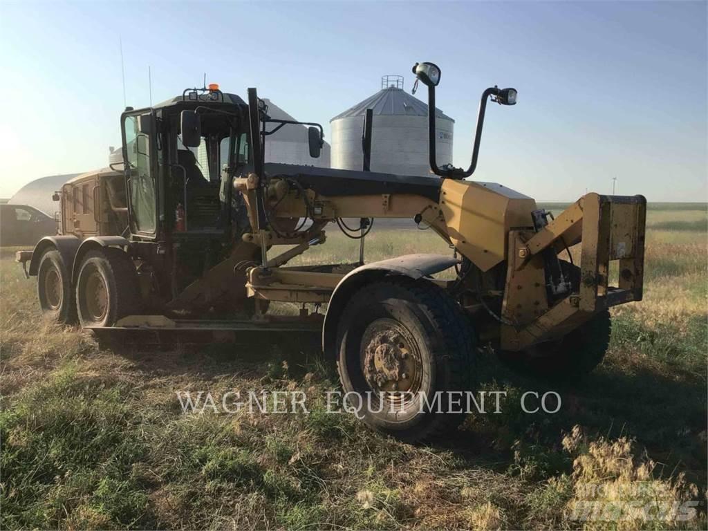 CAT 140M2 AWD Greideri
