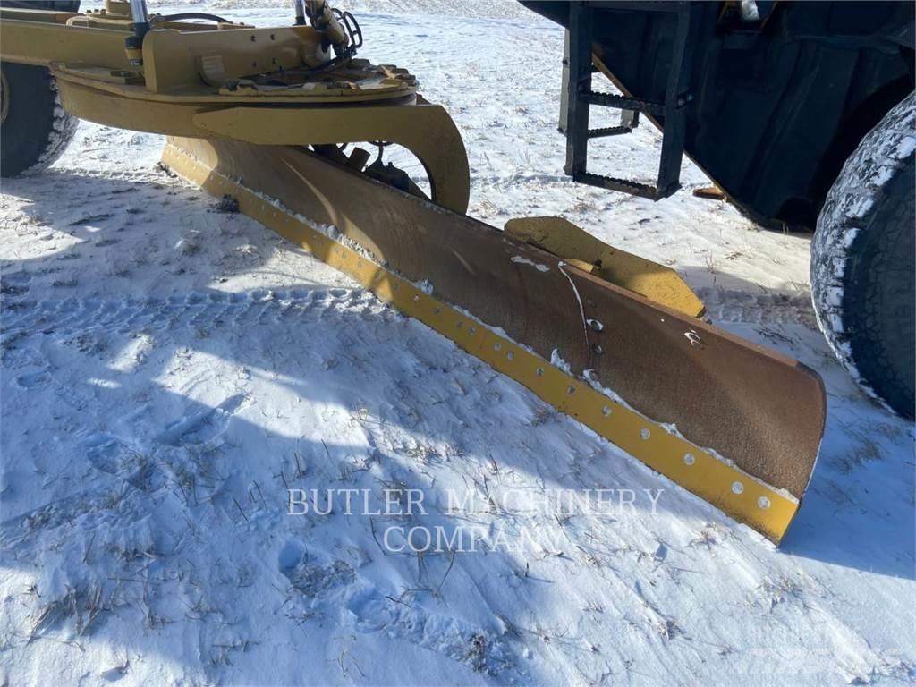 CAT 140M2AWD Greideri