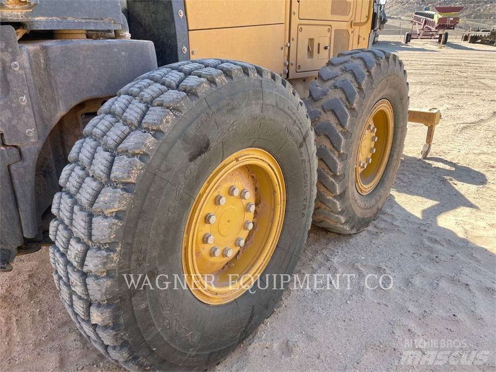 CAT 140M3 Greideri
