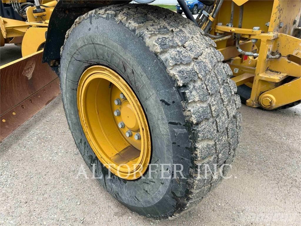 CAT 140M3 Greideri