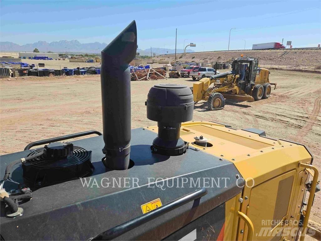 CAT 140M3 Greideri