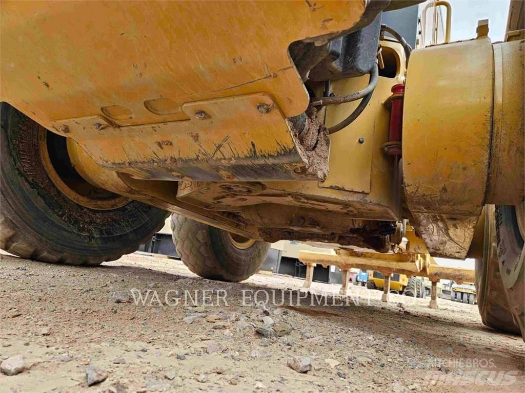 CAT 140M3 Greideri