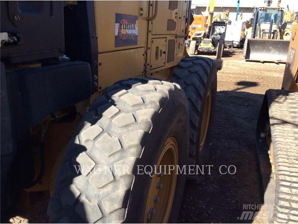 CAT 140M3 AWD Greideri