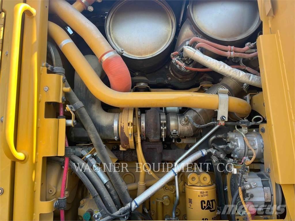 CAT 140M3 AWD Greideri