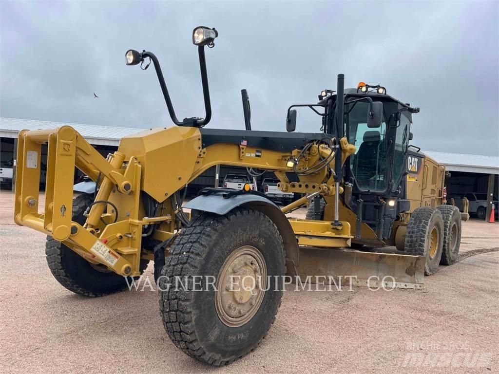 CAT 140M3 AWD Greideri
