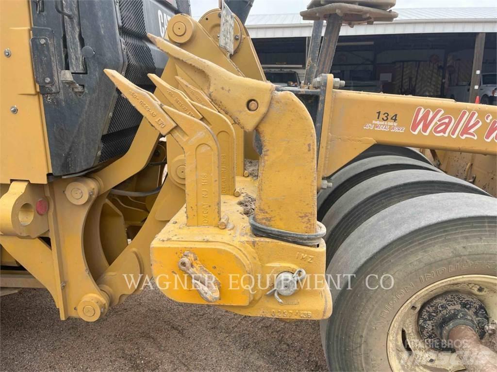 CAT 140M3 AWD Greideri