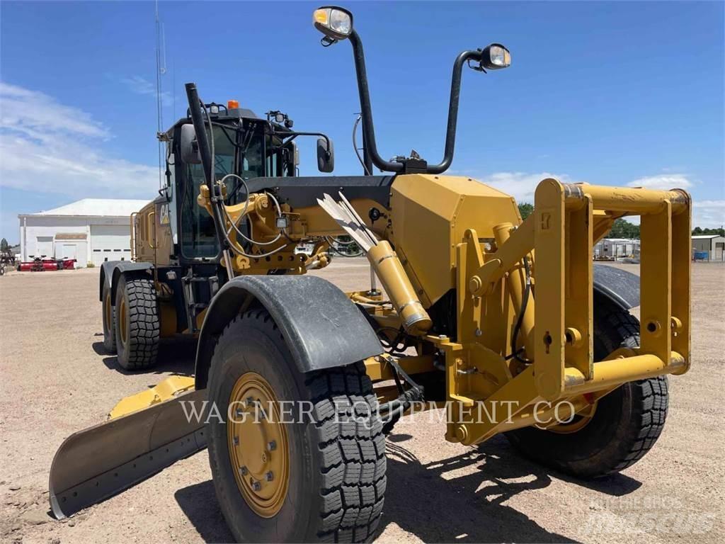 CAT 140M3 AWD Greideri