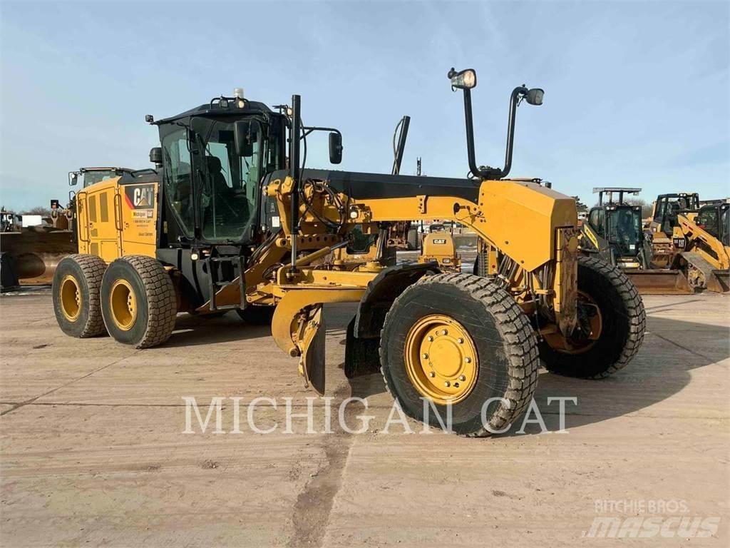CAT 140M3 AWD Greideri