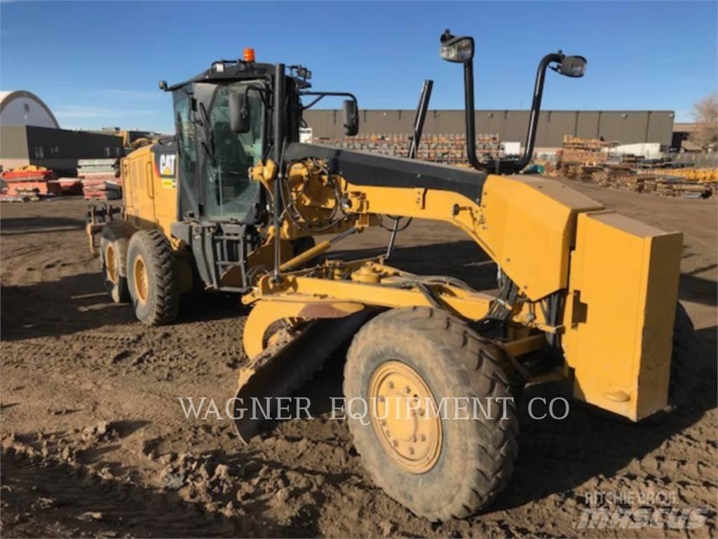 CAT 140M3 AWD Greideri