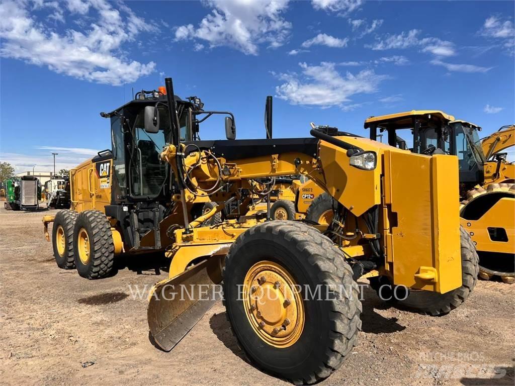 CAT 140M3 AWD Greideri