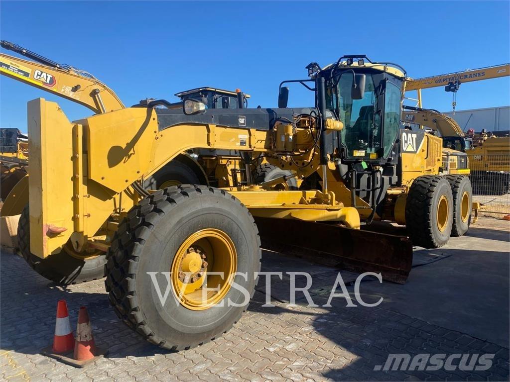 CAT 14M Greideri
