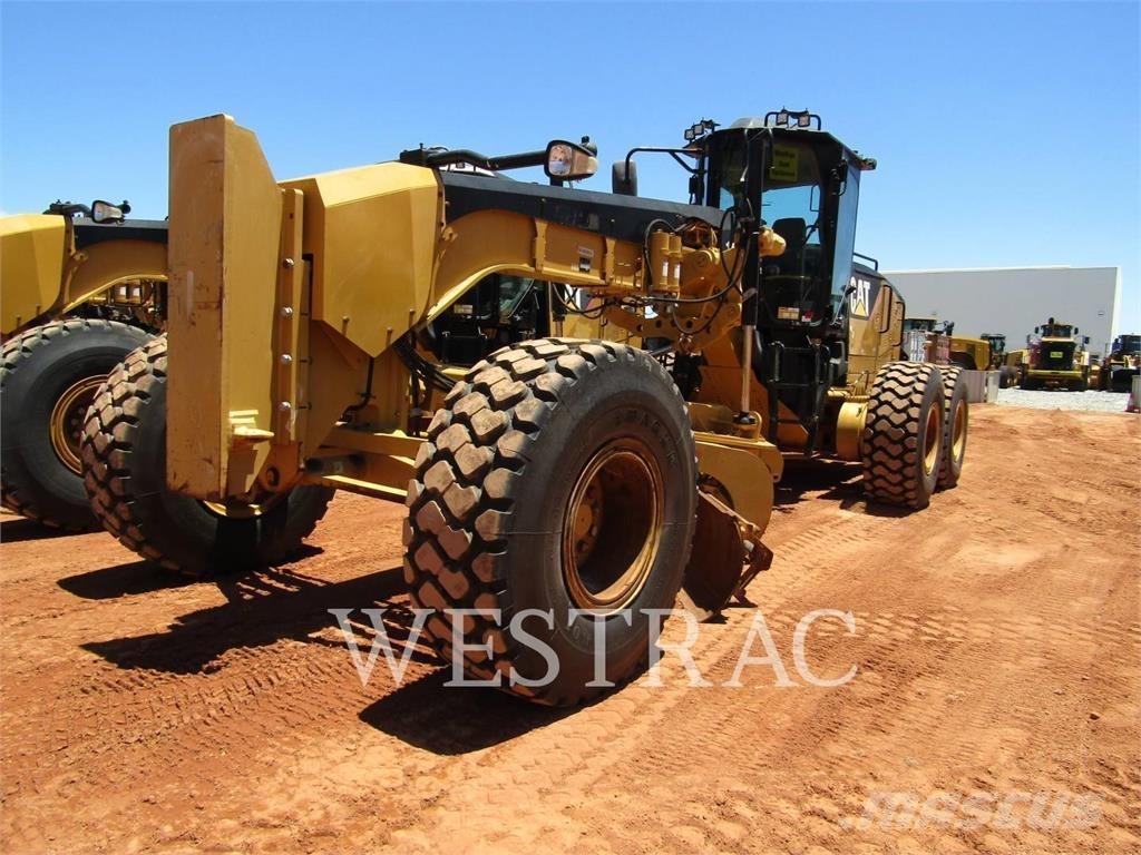 CAT 14M Greideri
