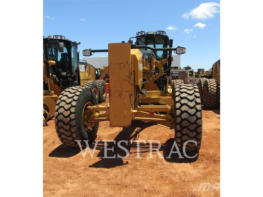 CAT 14M Greideri