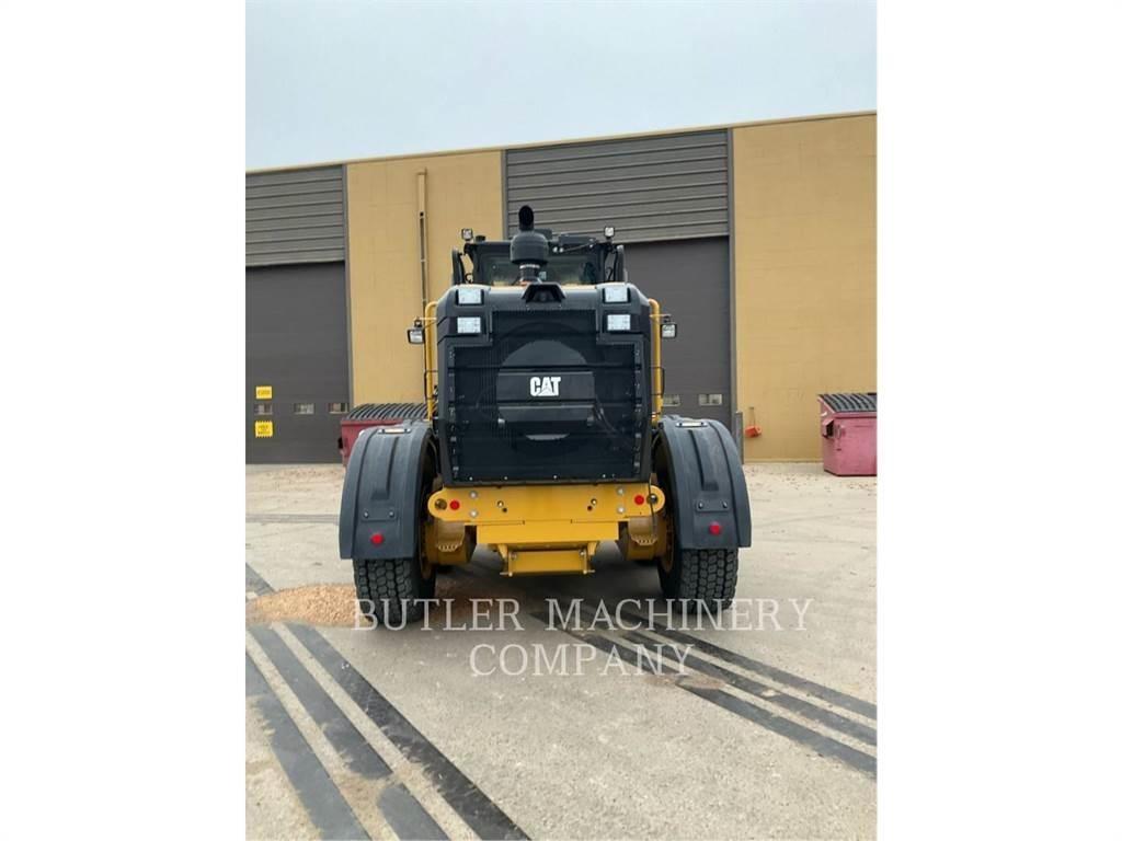 CAT 150-15AWD Greideri