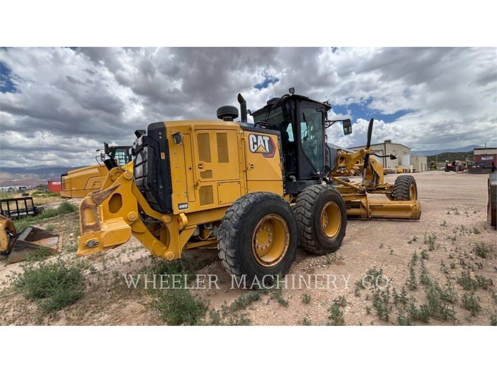 CAT 150 AWD Greideri