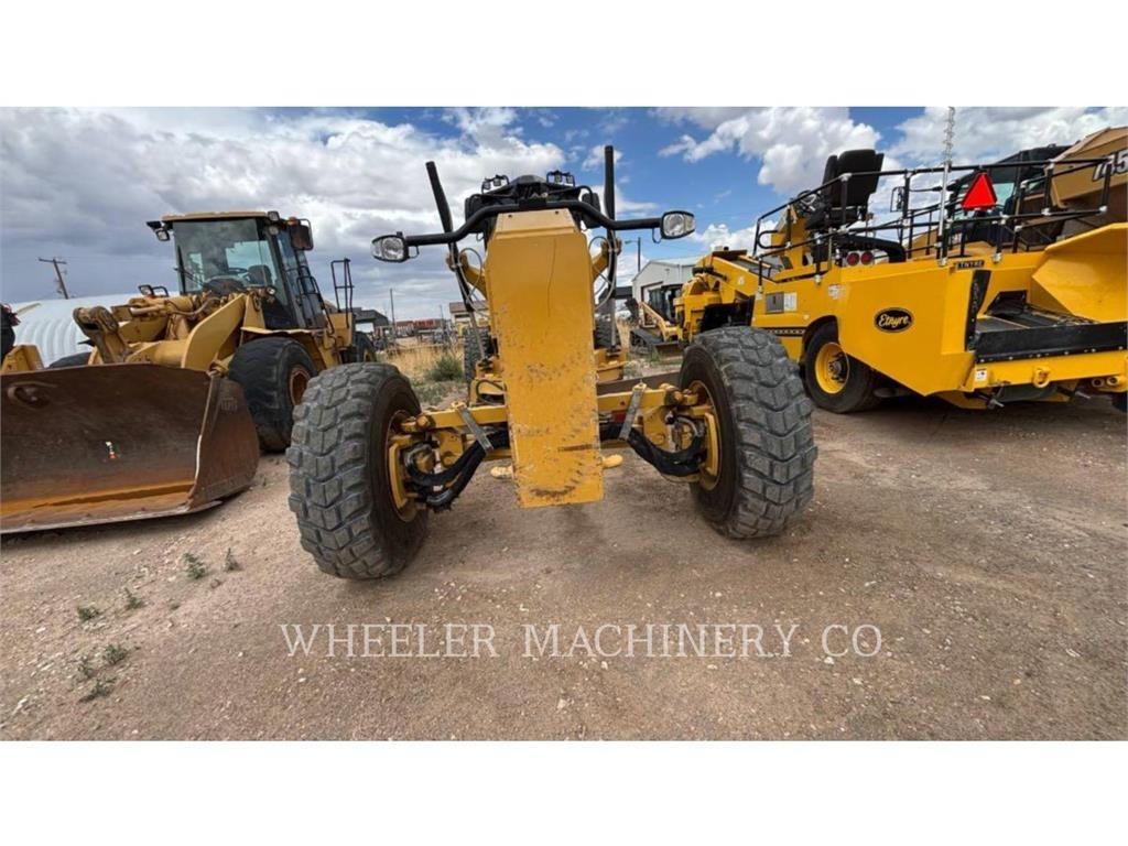 CAT 150 AWD Greideri