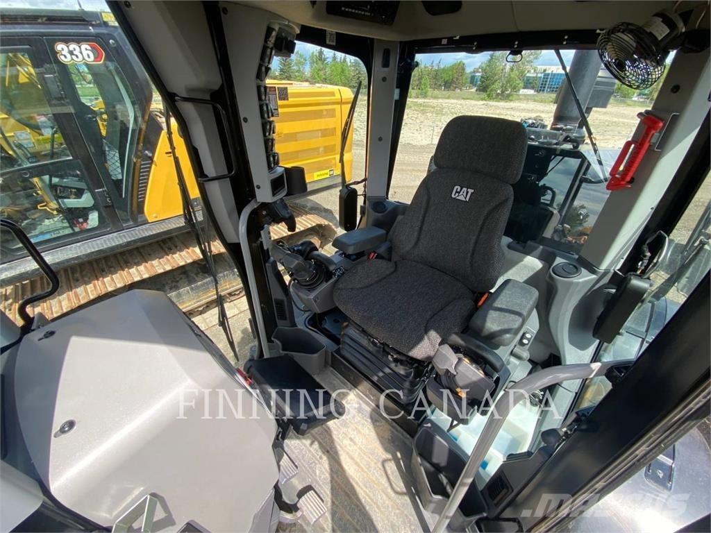 CAT 150 AWD Greideri