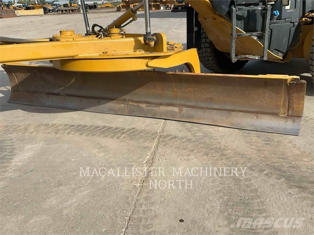 CAT 15015 Greideri