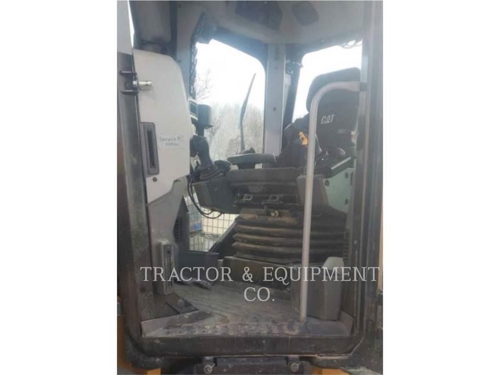 CAT 160 Greideri