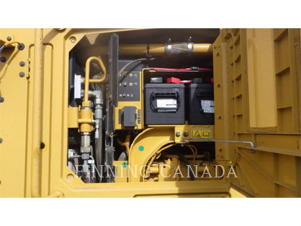 CAT 160-15 AWD Greideri