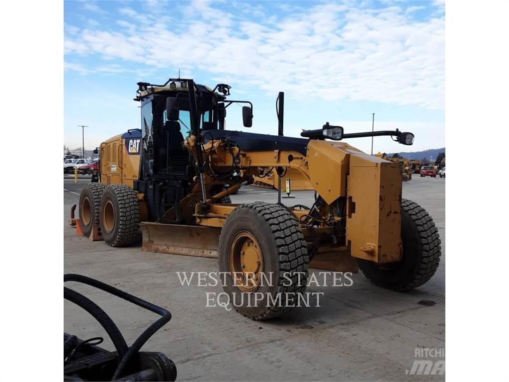 CAT 160M2 AWD Greideri