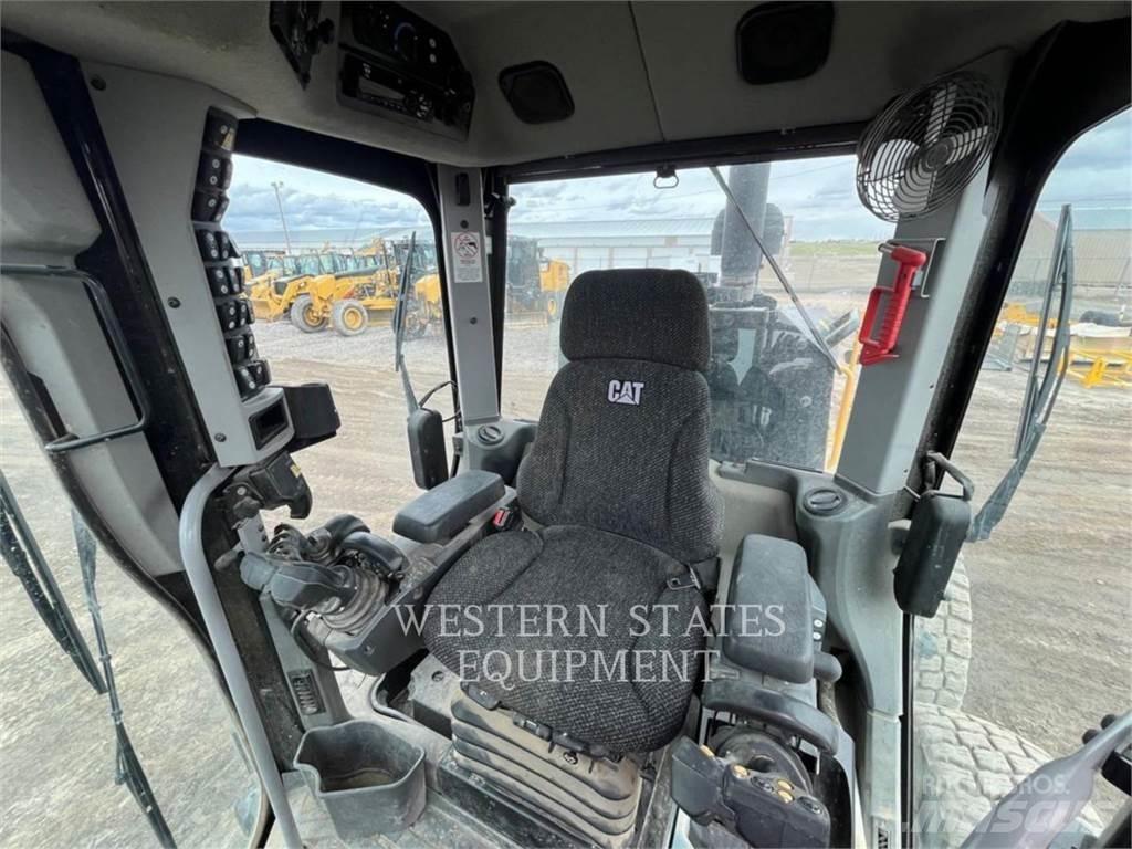 CAT 160M3 Greideri