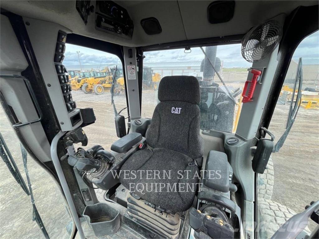 CAT 160M3 Greideri